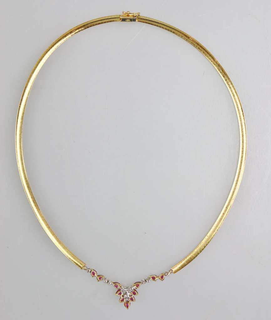 Collier mit Rubinen und Brillanten, 750er Gelbgold, stilisierte florale Form, aus beweglichen - Image 3 of 3