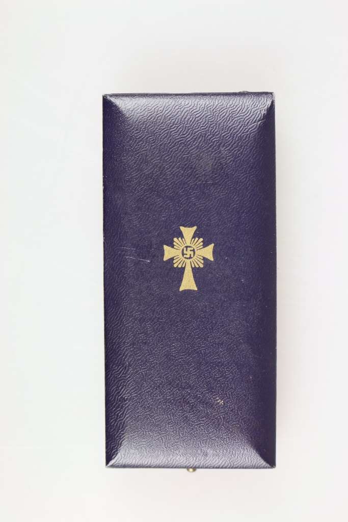 Mutterkreuz in Gold am Band, im original Verleihungsetui des Herstellers Carl Poellath, - Image 4 of 6