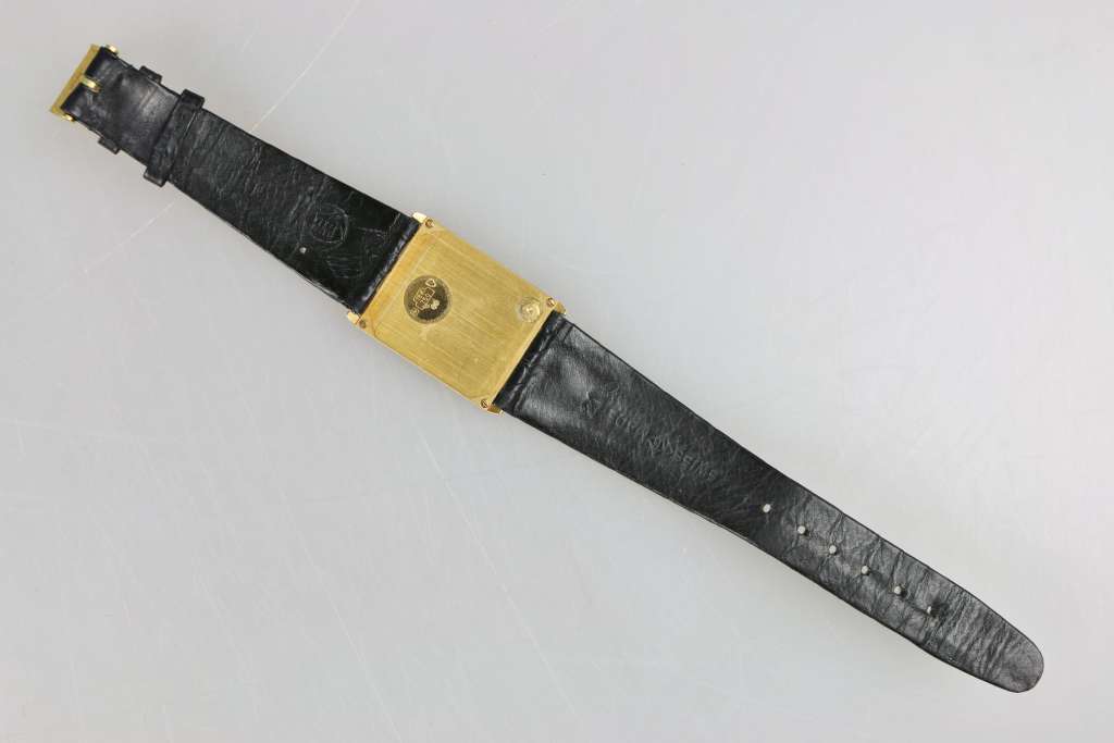 IWC Armbanduhr, Delirium, Spezialmodell, extrem flach, 750er Gelbgold, wohl 1973/74, rechteckiges - Image 4 of 5