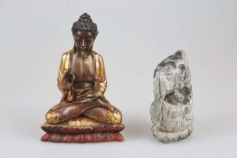 Zwei Skulpturen, Südostasien, 1. H. 20. Jh.: Ganesha, versteinertes Holz, H.: ca. 16,5 cm; Bud