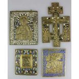 Ein Kruzifix und drei Metallikonen, Russland, 19./20. Jh., wohl Bronze und Messing, reliefiert