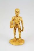 "Tödlein"- Figur- Memento Mori, Knochen, eine fast skelettierte menschliche Figur, die Knochen