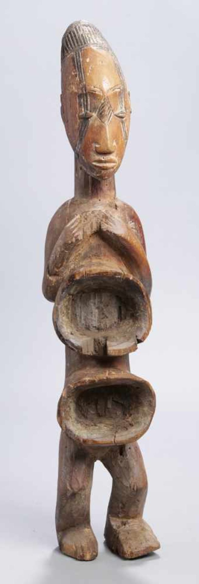 Kult-Figur bzw. Ritualgefäß, Mangbetu, Kongo, plastische, stehende Darstellung mit vor<b