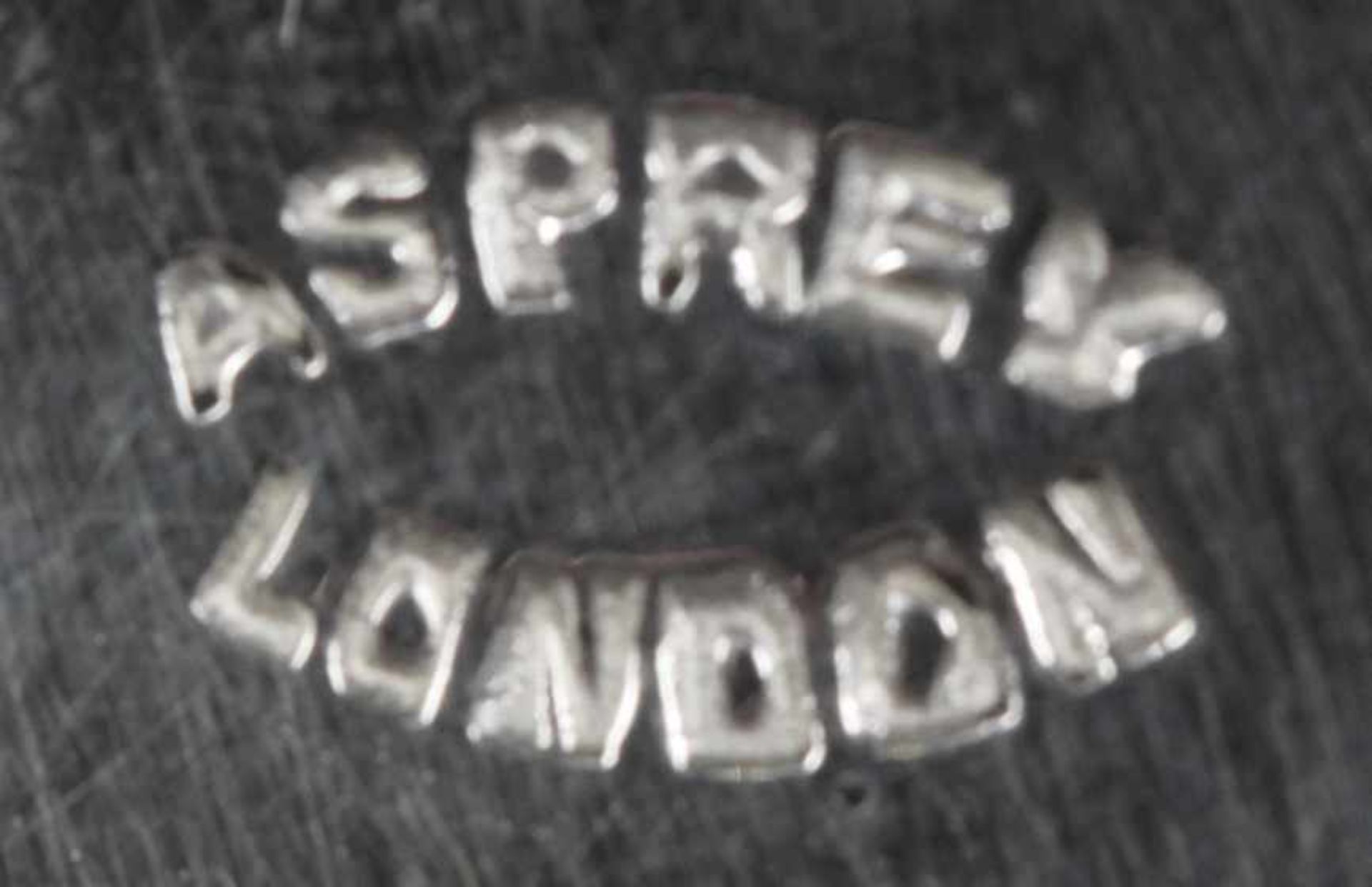 Ein Paar Tafelaufsatzschälchen, Asprey, London, 1936, Sterling Silber, runde Form, Rand< - Bild 3 aus 3