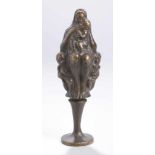 Bronze-Plastik, "Mutter mit Kindern", monogramnmierender Bildhauer W.R.B.A., 1 Hälfte 20.<
