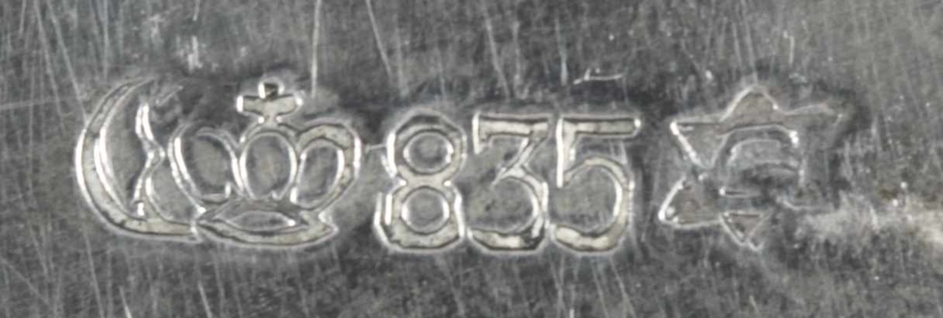 Anbieteschale, dt., Mitte 20. Jh., Silber 835, runde Form auf 4 geschweiften Füßen,<b - Bild 2 aus 2