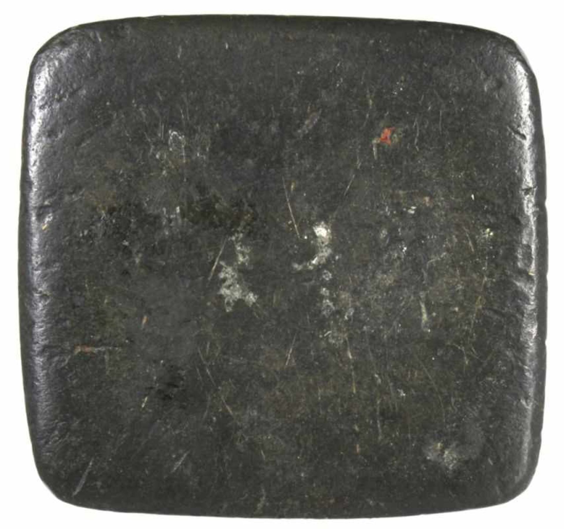 Bronze-Opiumgewicht, Burma, 18. Jh., gearbeitet in Form von Löwe mit Henkel auf Sockel,schöne, - Bild 3 aus 3