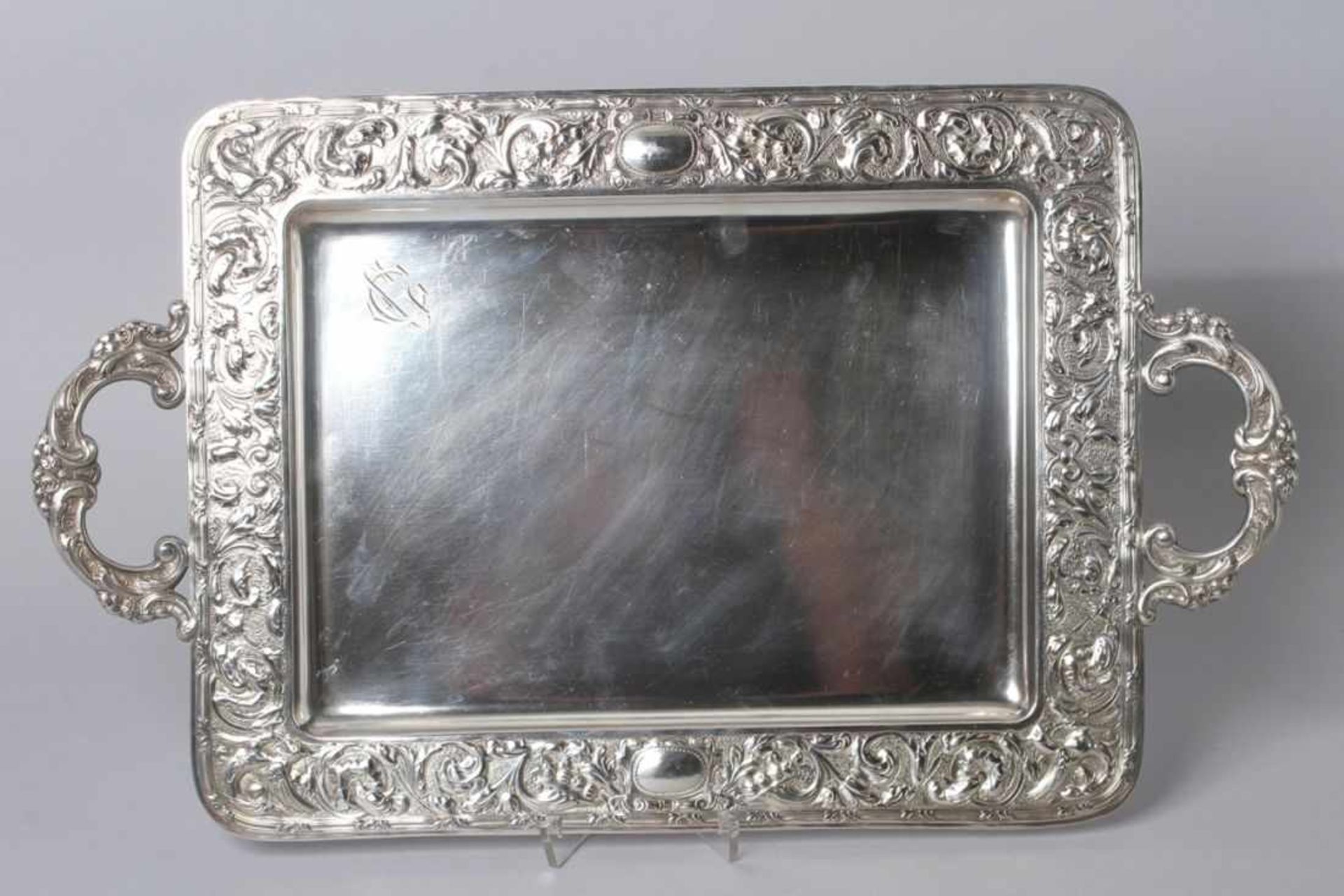 Tablett, M. Cano, Spanien, 1. Hälfte 20. Jh., Silber 916, rechteckig, seitlich 2Tragegriffe, glatter