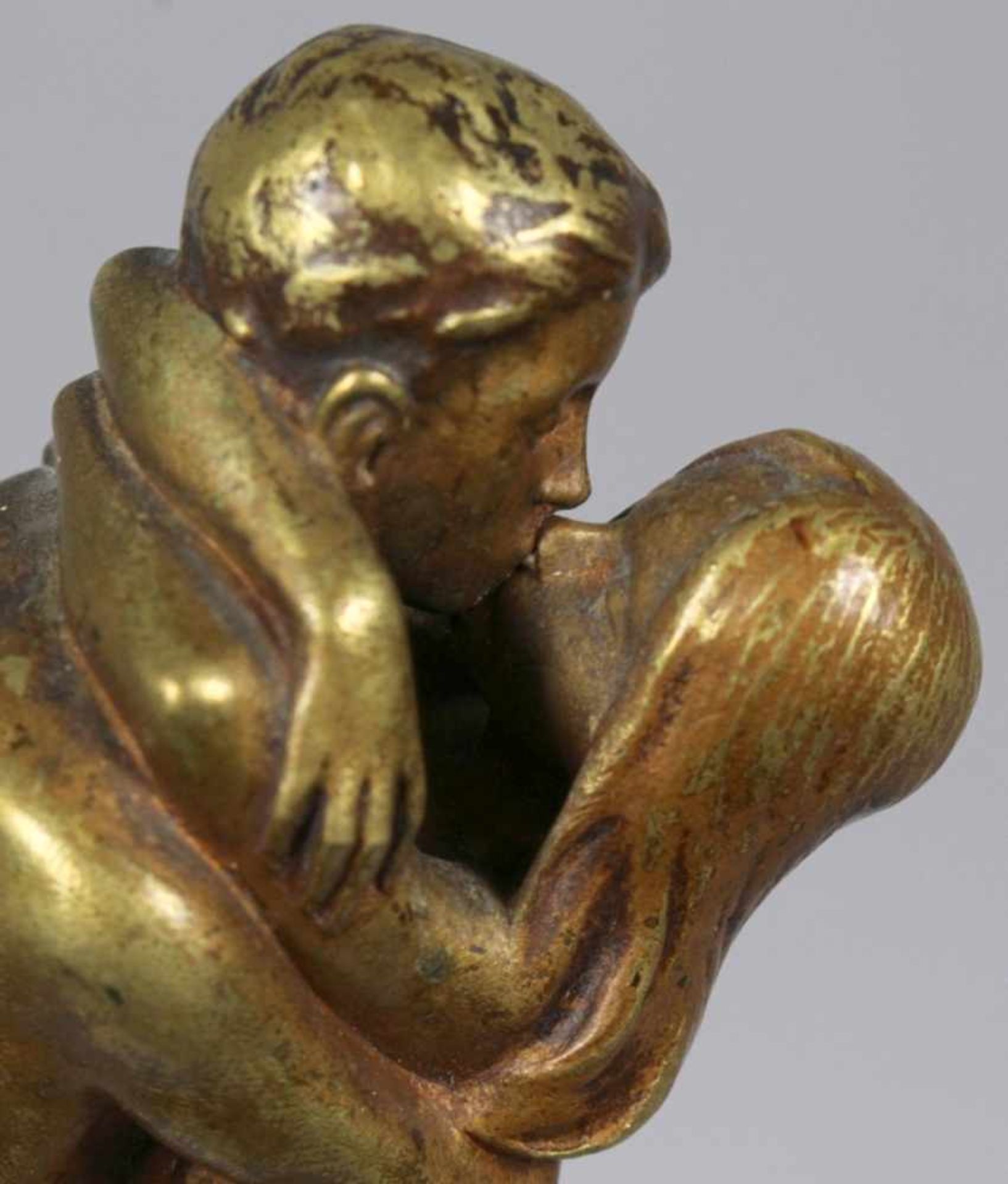 Bronze-Plastik, "Sich küssendes, nacktes Paar", Bergmann, Wien, um 1910, vollplastische, - Bild 3 aus 4