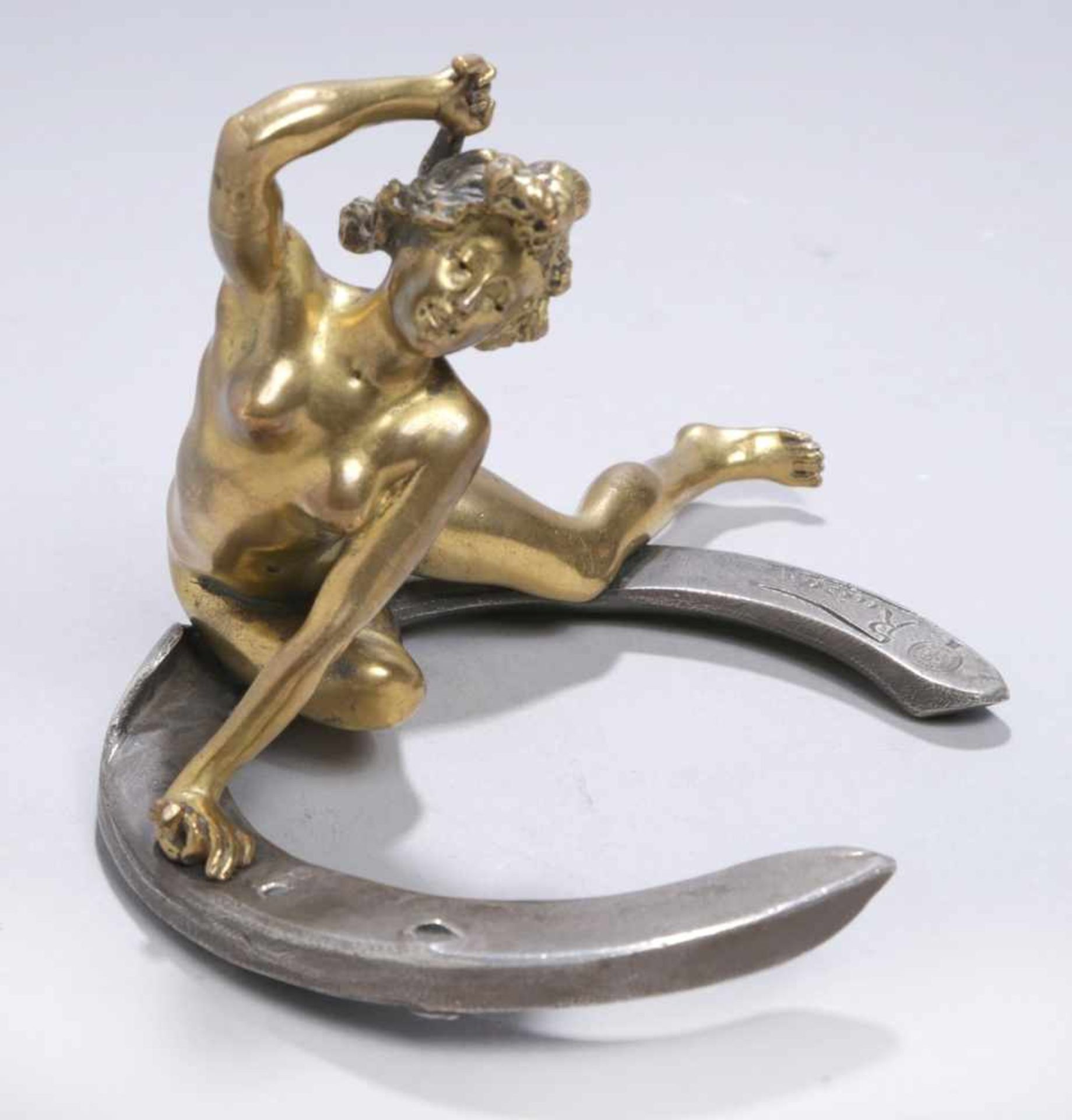 Bronze Plastik, "Weiblicher Akt auf Hufeisen", Recipon, Georges, Paris 1860 - 1920 SaintCloud,