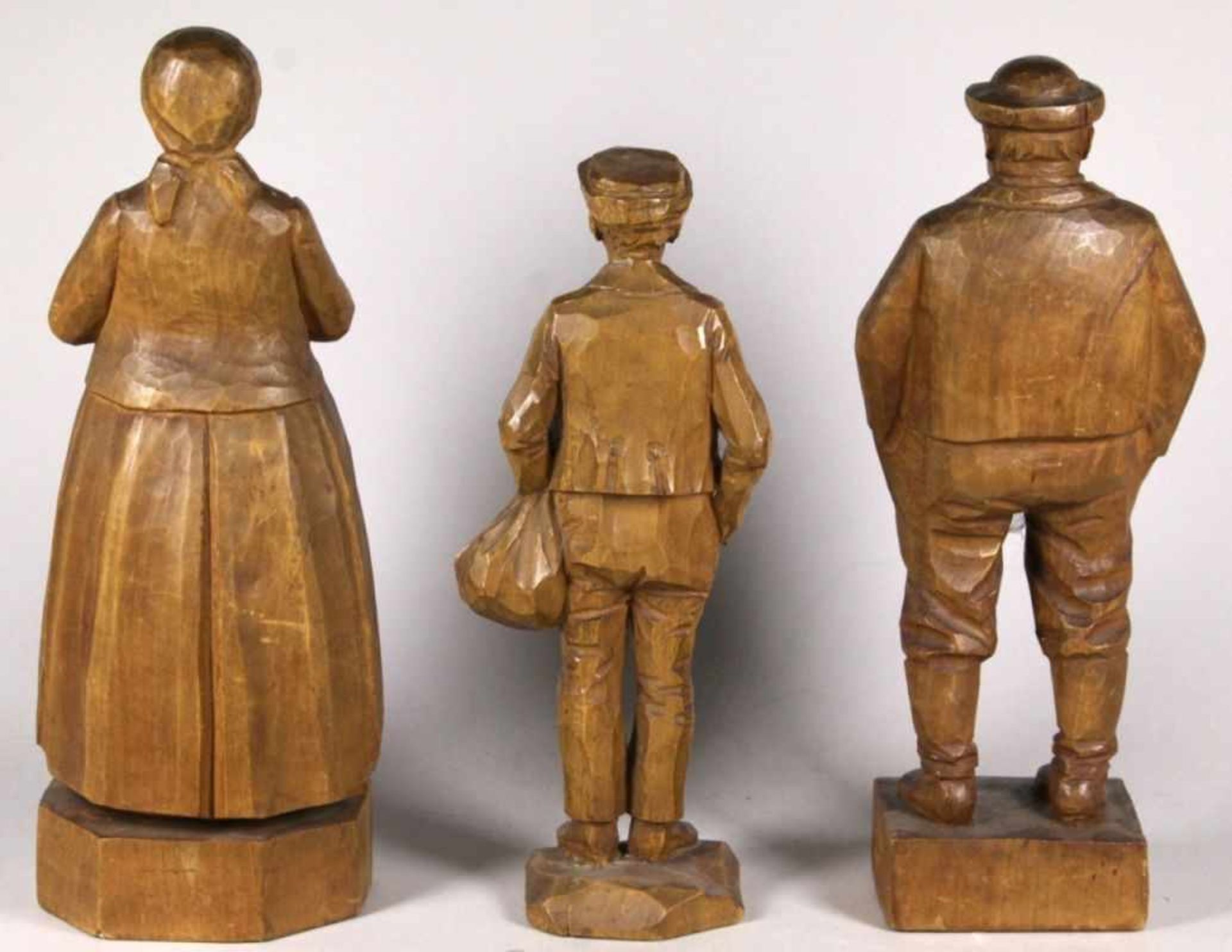 Drei Holz-Figuren, "Unterschiedliche, bäuerlich Darstellungen", Cyrillo Dell' AntonioDell', - Bild 2 aus 3