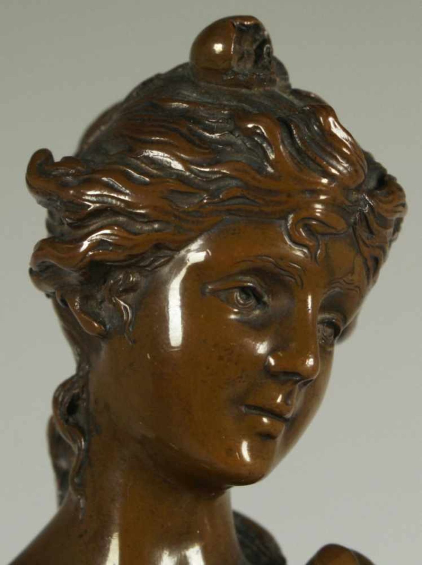 Bronze-Plastik, "Stehender, weiblicher Akt", anonymer Bildhauer um 1900, vollplastische,stehende - Bild 4 aus 4