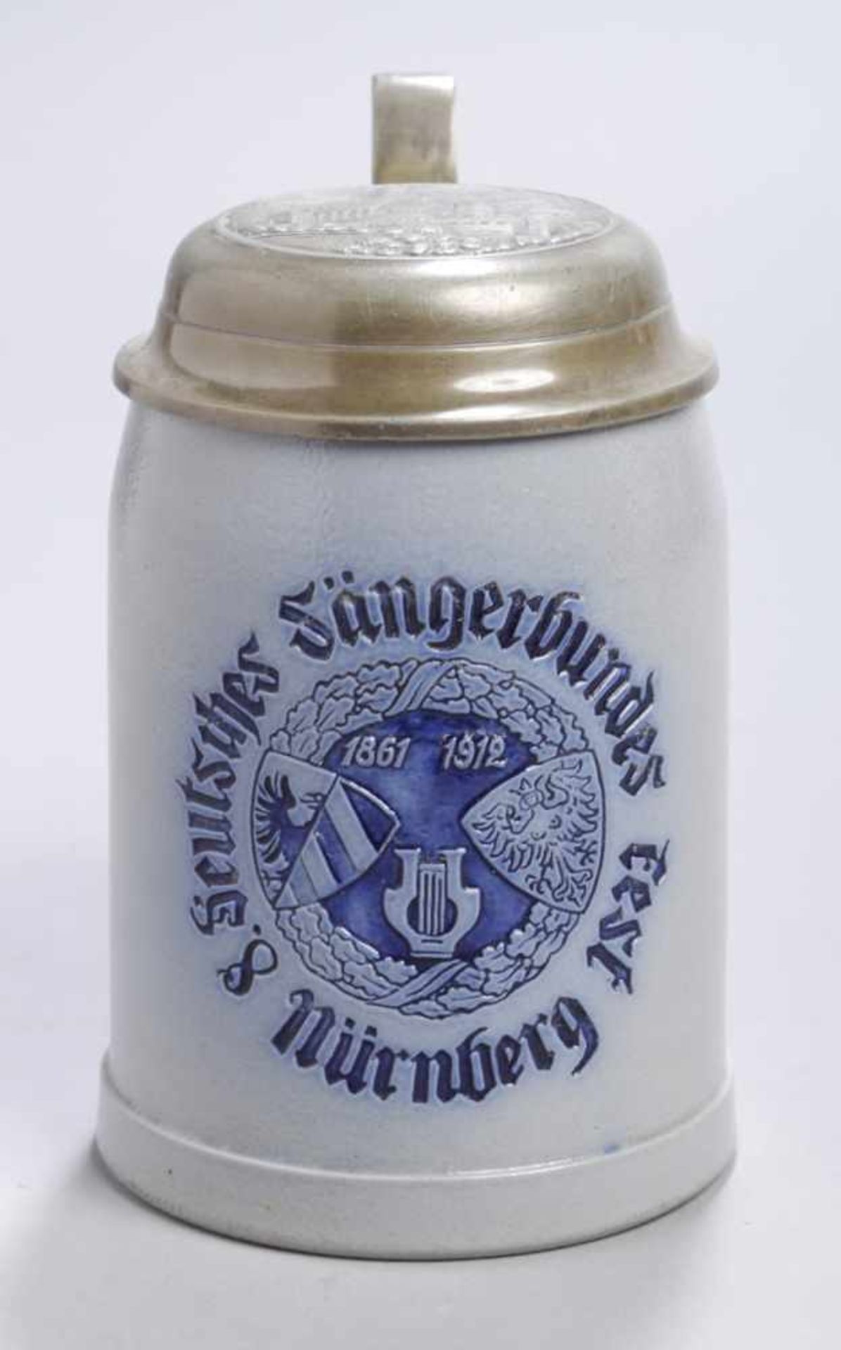 Steinzeug-Bierkrug, Reinhold Merkelbach, Grenzhausen, 1912, über leicht abgesetztemRundstand
