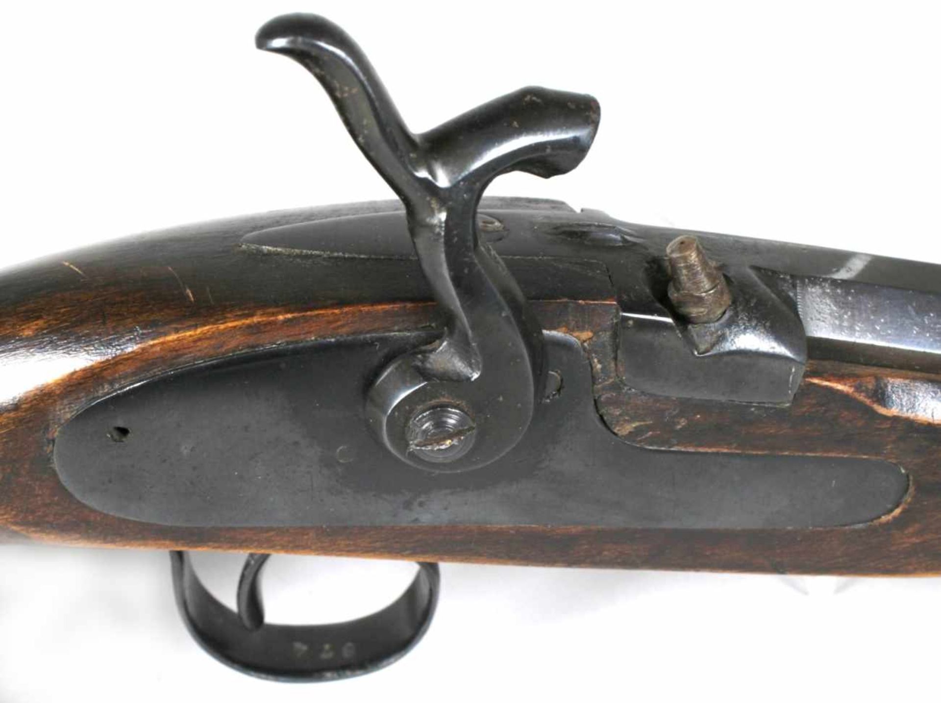 Perkussionspistole, um 1800, brünierter Eisenlauf, -schloß, -beschläge und -abzugshahnsowie Kim - Bild 5 aus 8