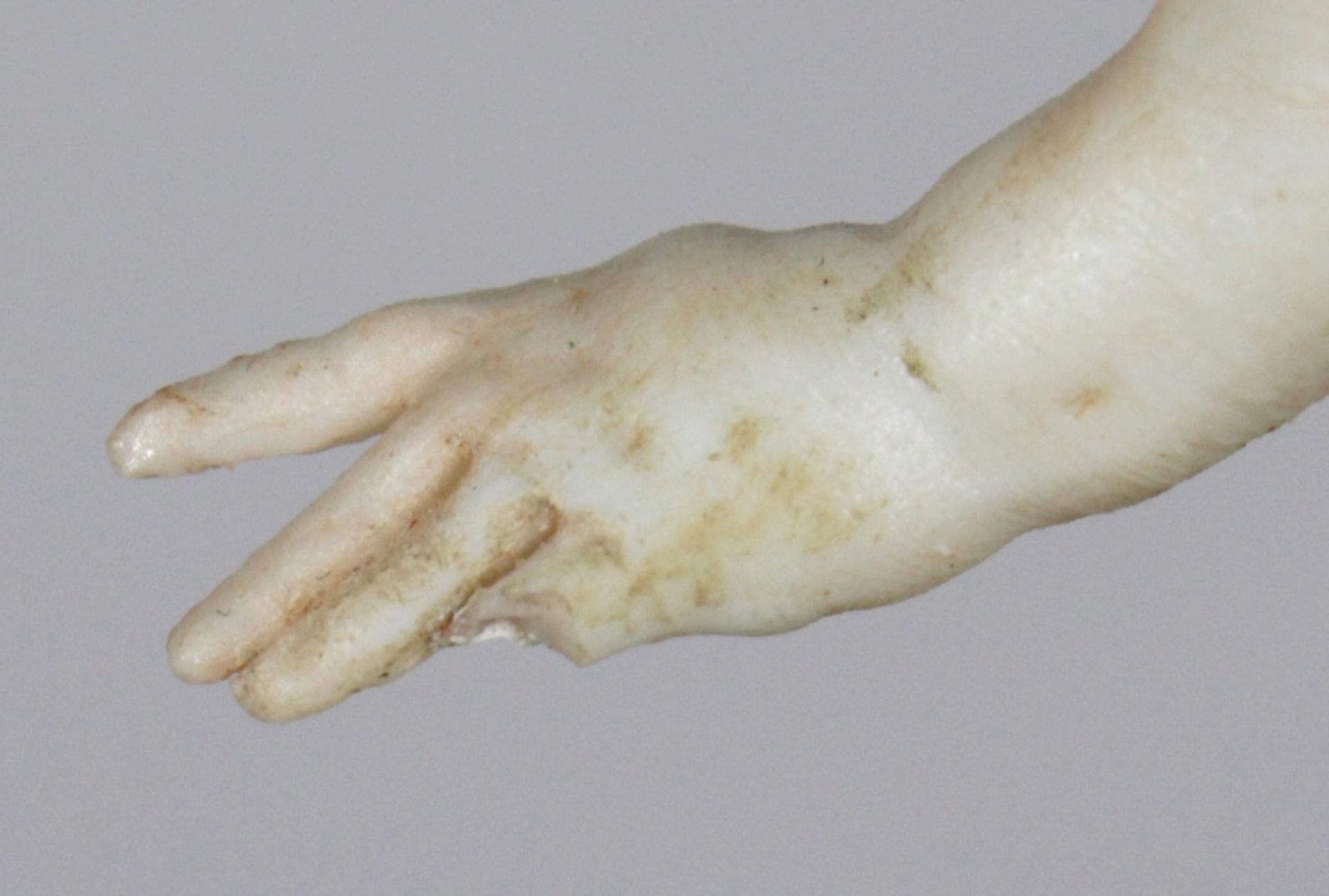 Porzellan-Figur, "Puttol", Capodimonte, Italien, 2. Hälfte 20. Jh., auf Sockel mitumlaufender L - Bild 3 aus 5