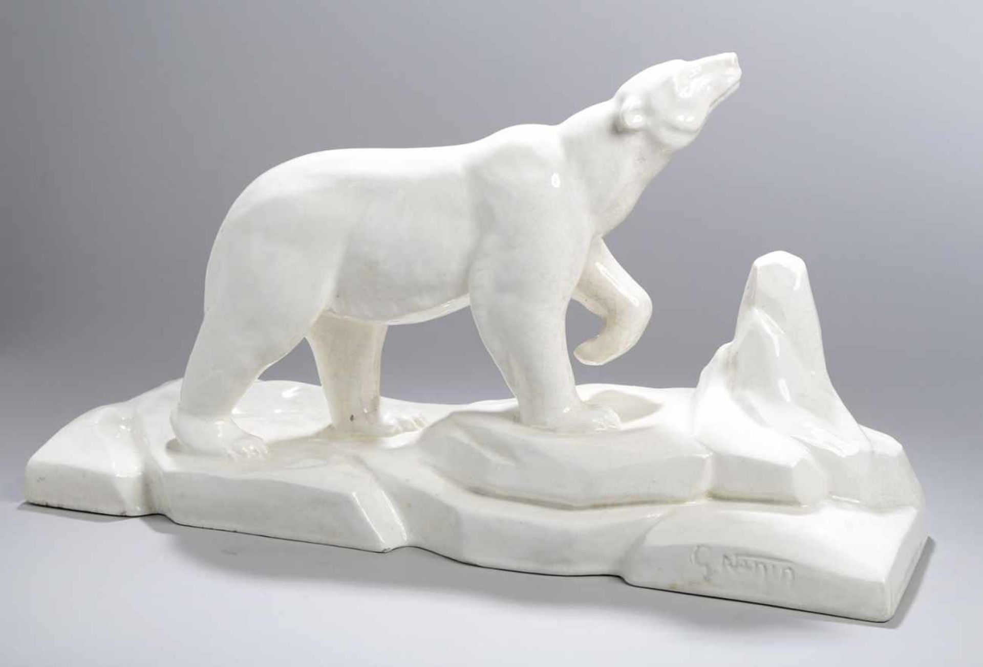 Art Déco Keramik-Tierplastik, "Eisbär, G. Nanin, um 1930, vollplastische, naturalistischeDarste