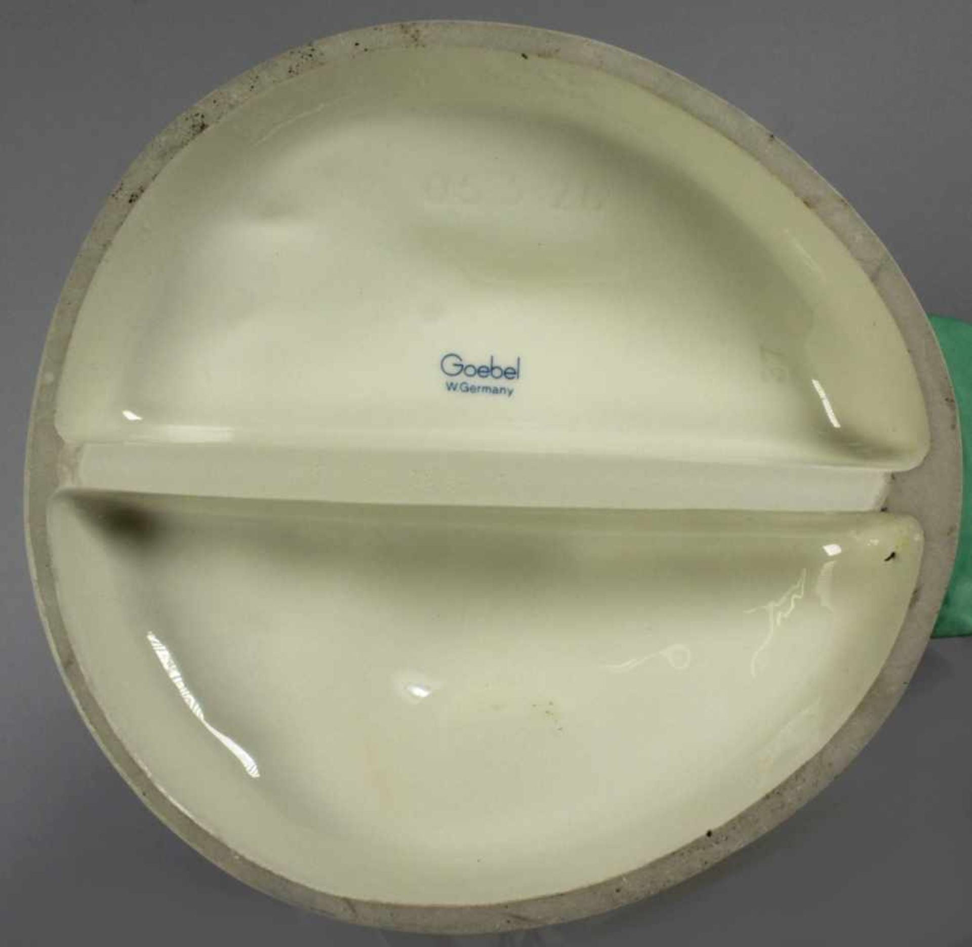 Porzellan-Tierplastik, "Ente", Goebel, 2. Hälfte 20. Jh., auf Rundsockel vollplastischeDarstell - Bild 3 aus 3