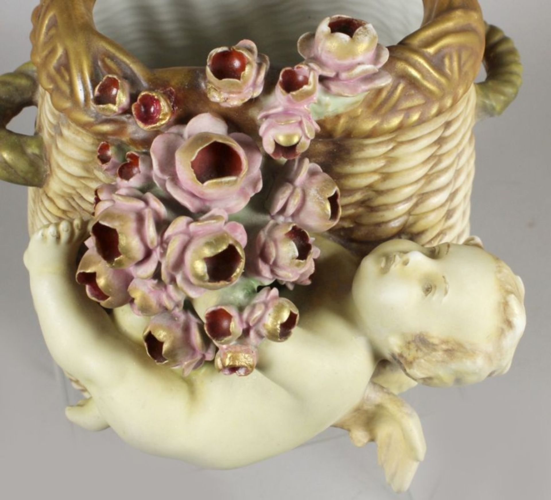Keramik-Ziervase, "Amor mit Rosen", Amphora-Werke, Riessner, Stellmacher & Kessel, - Bild 2 aus 4