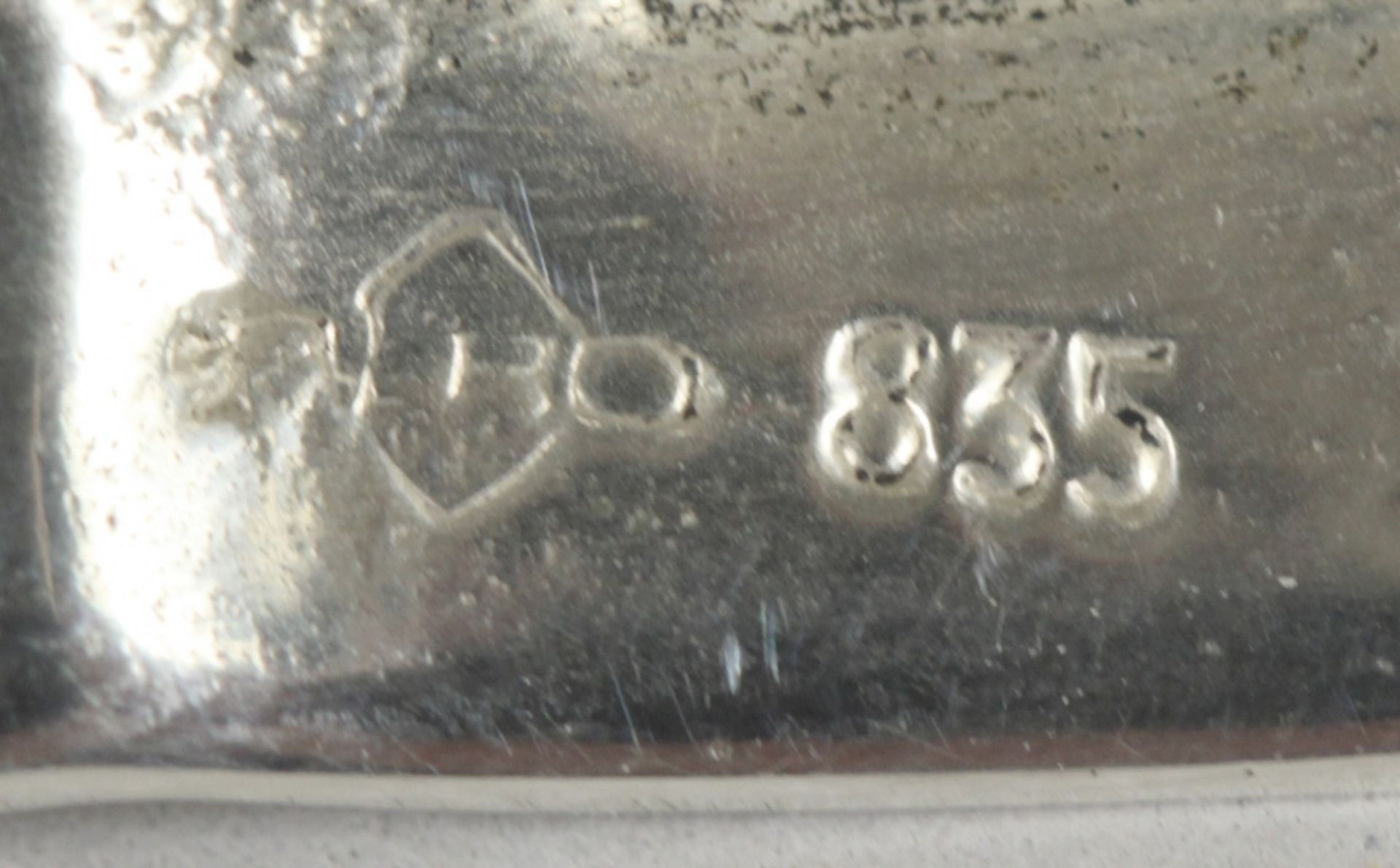 Fußschale, dt., Mitte 20. Jh., Fuß Silber 835, filigran durchbrochen gearbeitet,facettierte, fa - Bild 2 aus 2