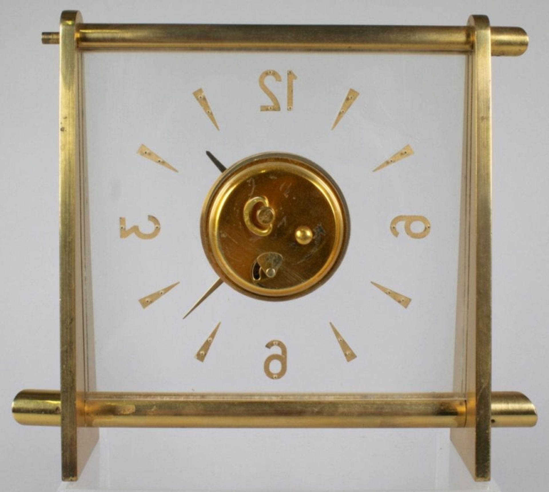 Tisch-Uhr, Jaeger Le Coultre, 50er Jahre, mechanisches Werk, Messinggehäuse, H 17 cm, 1oberer, - Bild 3 aus 3