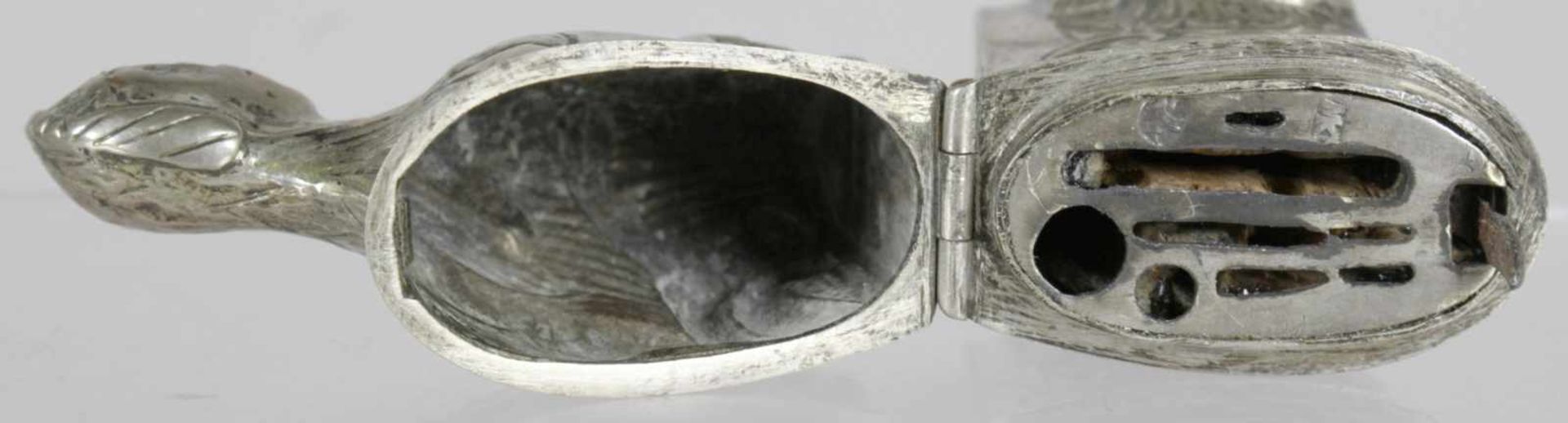 Nadelbüchse, Schwäbisch Gmünd, 18. Jh., Silber, Meister: wohl Johann Michael Knoll,erwähnt 1771 - Bild 3 aus 6