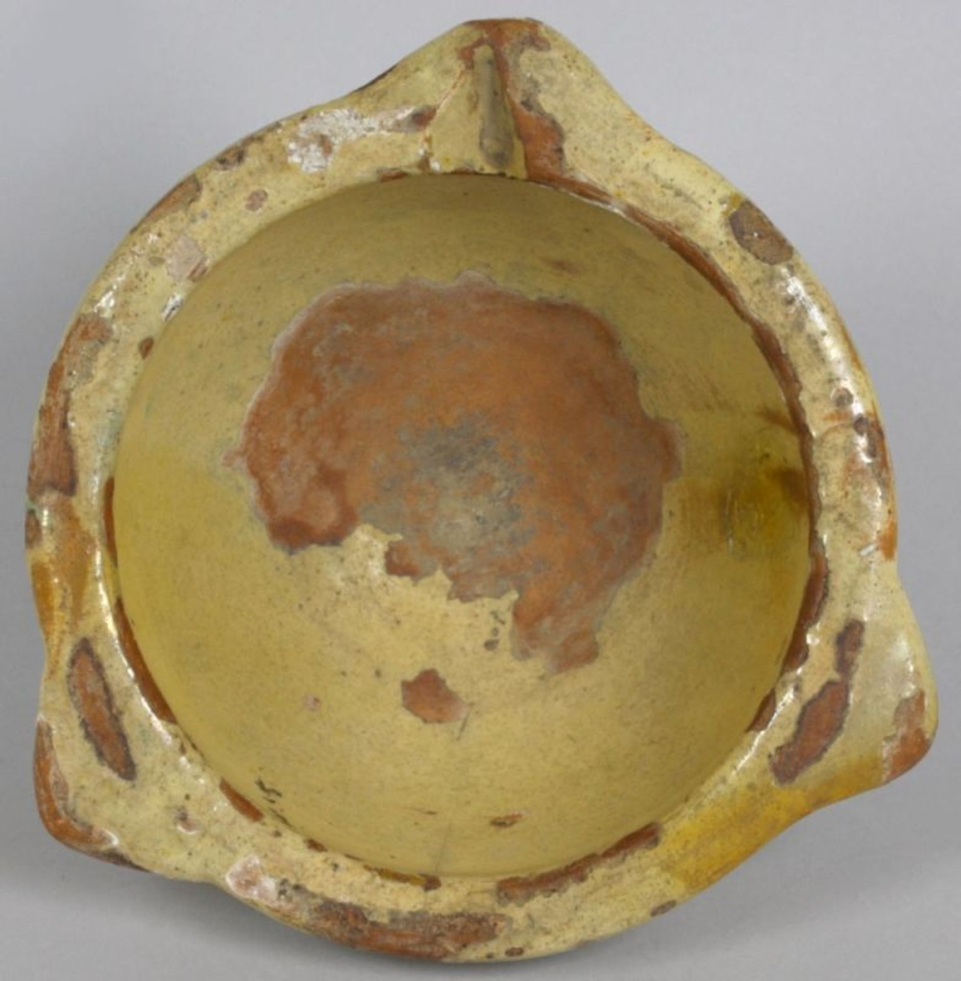 Keramik-Mörser, wohl Siebenbürgen, 18. Jh., runde, gemuldete Form mit 3-fach ausgezogenerMündun - Bild 2 aus 4