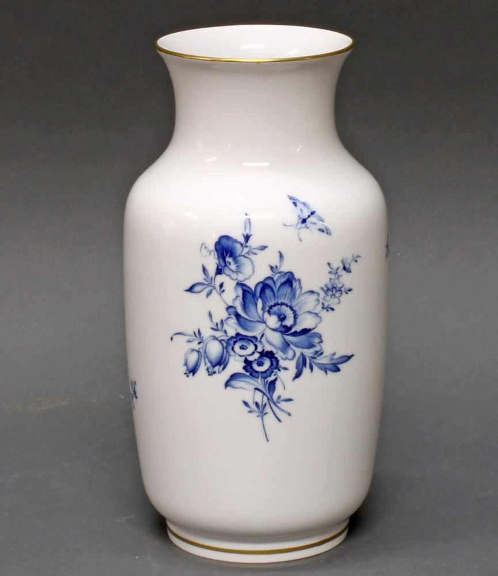 Balustervase, Meissen, Schwertermarke, 2. Wahl, deutsche Blume, kobaltblau, Goldrand, 30 cm hoch