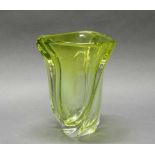 Vase, Belgien, 20. Jh., Val St. Lambert, Glas, hellgrün, dreiseitig gedrehte Form, 27 cm hoch
