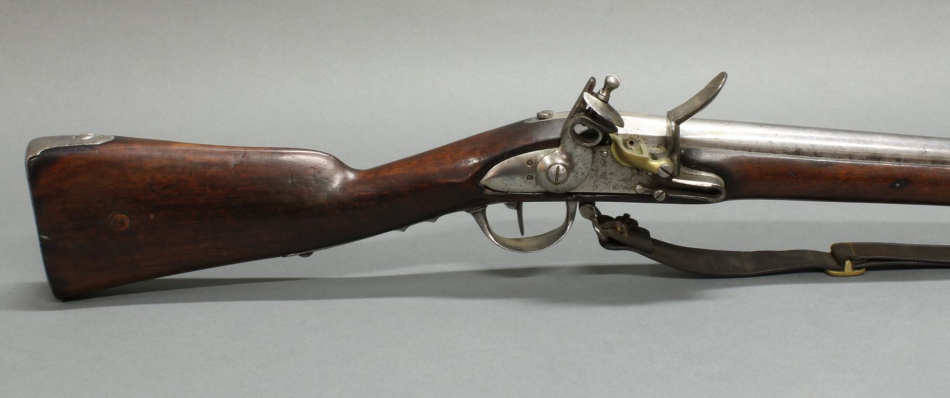 Steinschloss-Gewehr, mit original Bajonett in Lederscheide, militärisch, Frankreich, gestempelt - Bild 3 aus 9