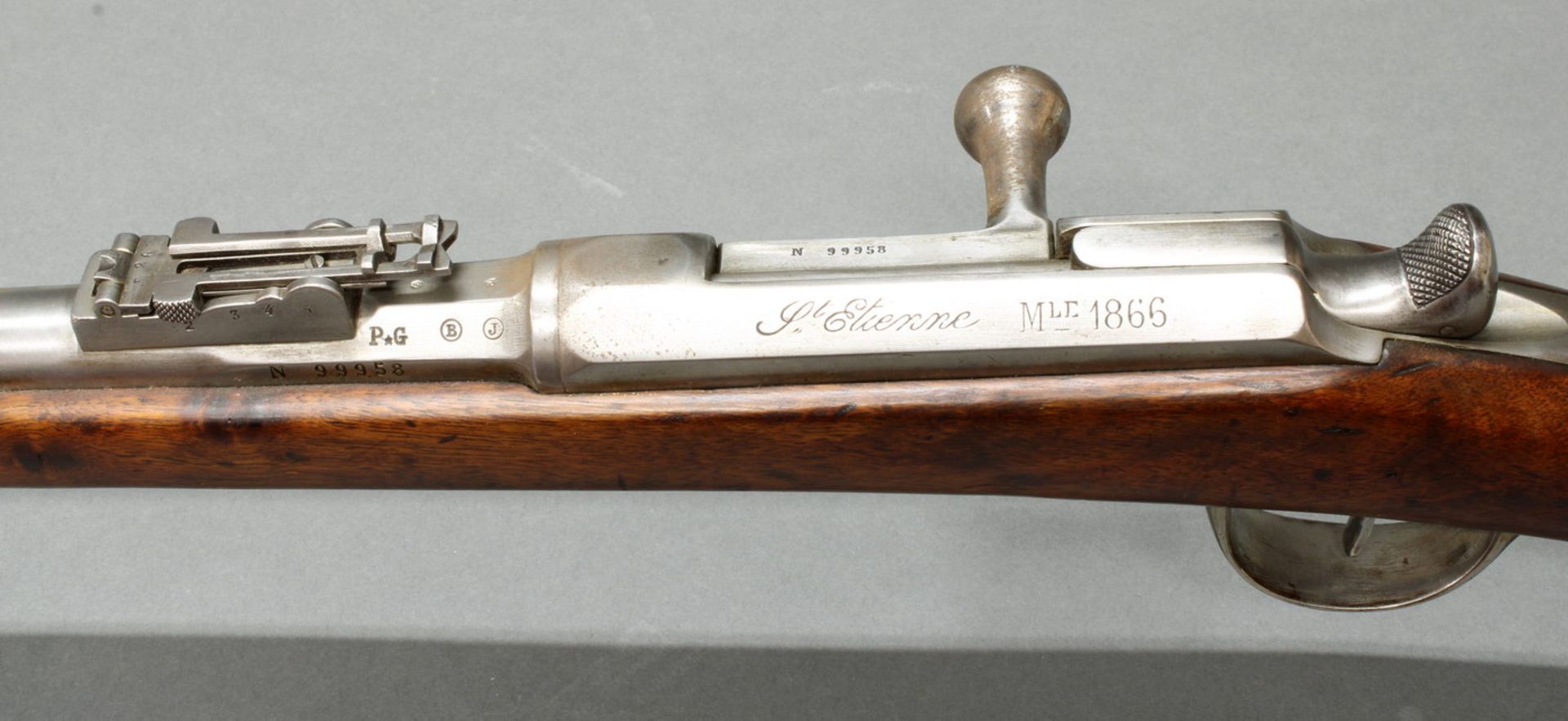 Chassepot-Gewehr, mit Jatagan-Bajonett in Metallscheide, Frankreich, St. Etienne, 1866, - Bild 6 aus 7