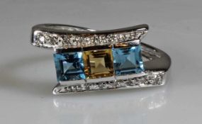 Ring, WG 585, 2 quadratisch facttierte Blautopase, 1 quadratisch facettierter Citrin, Diamanten zus.