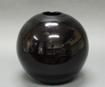 Glasvase, neuzeitlich, schwarz, Kugelform, 26 cm hoch