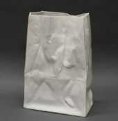 Tütenvase, "Do not litter", Rosenthal, Weißporzellan, matt, Modellentwurf von Tapio Wirkkala (1915-
