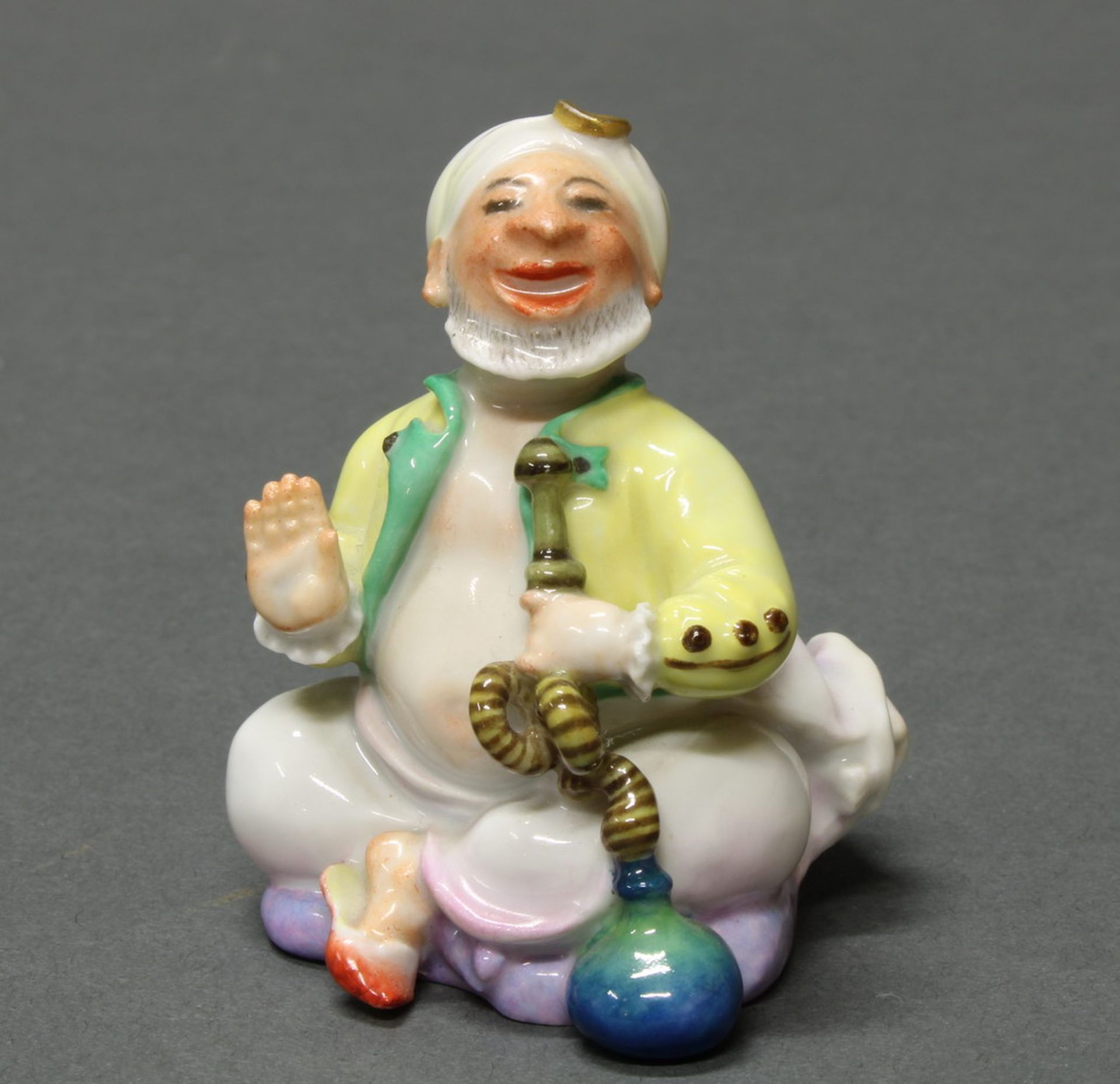 Porzellanfigur, "Türke mit Wasserpfeife", Meissen, Schwertermarke, 1. Wahl, Modellnummer A 1147,