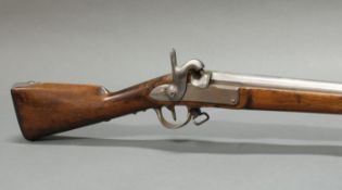 Perkussions-Gewehr, mit Tüllenbajonett, militärisch, Frankreich, gepunzt 1848, Schaftstempel: