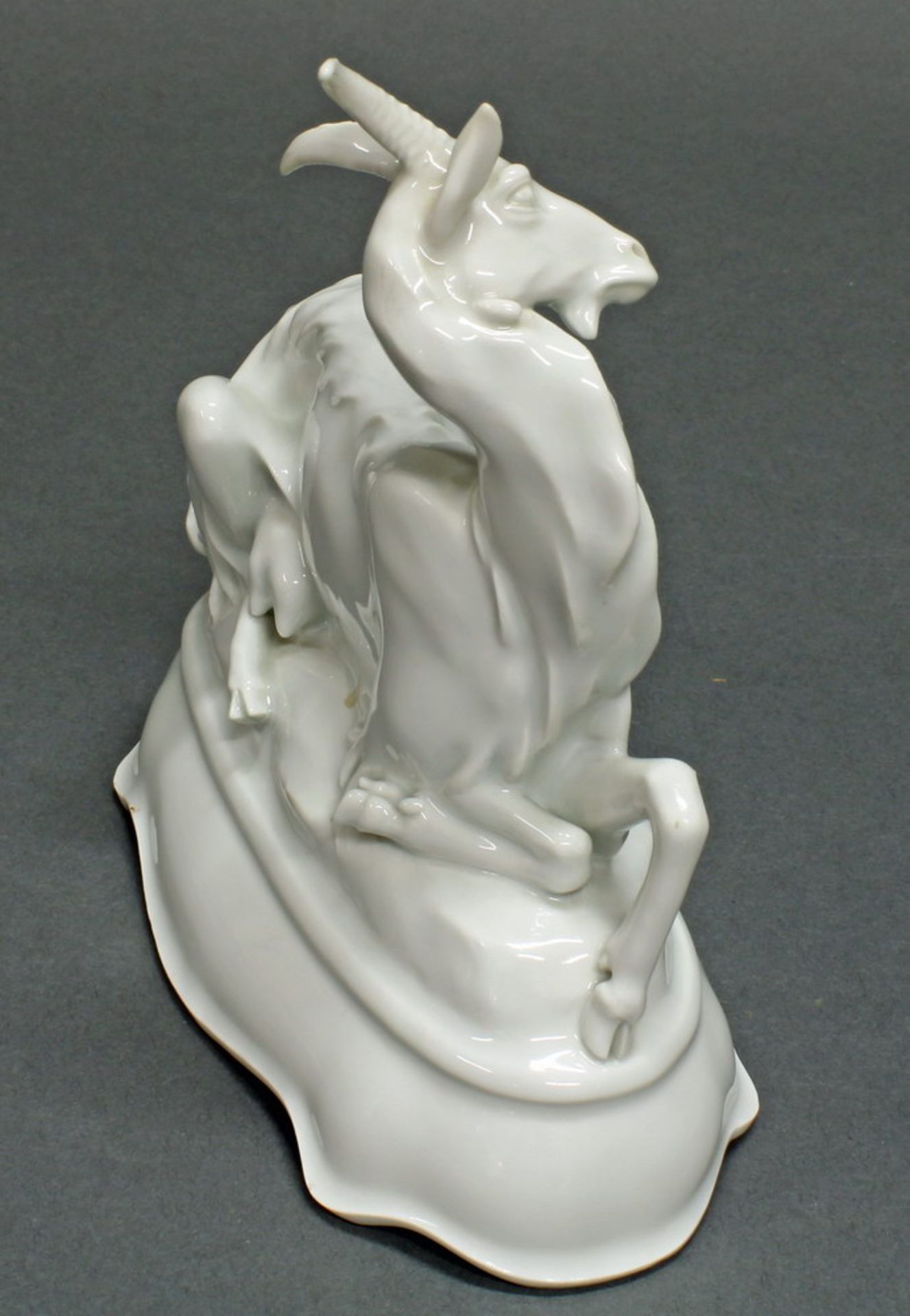 Porzellanfigur, "Ziege", Meissen, Schwertermarke, 1924-1934, 1. Wahl, Modellnummer H 251, - Image 4 of 6