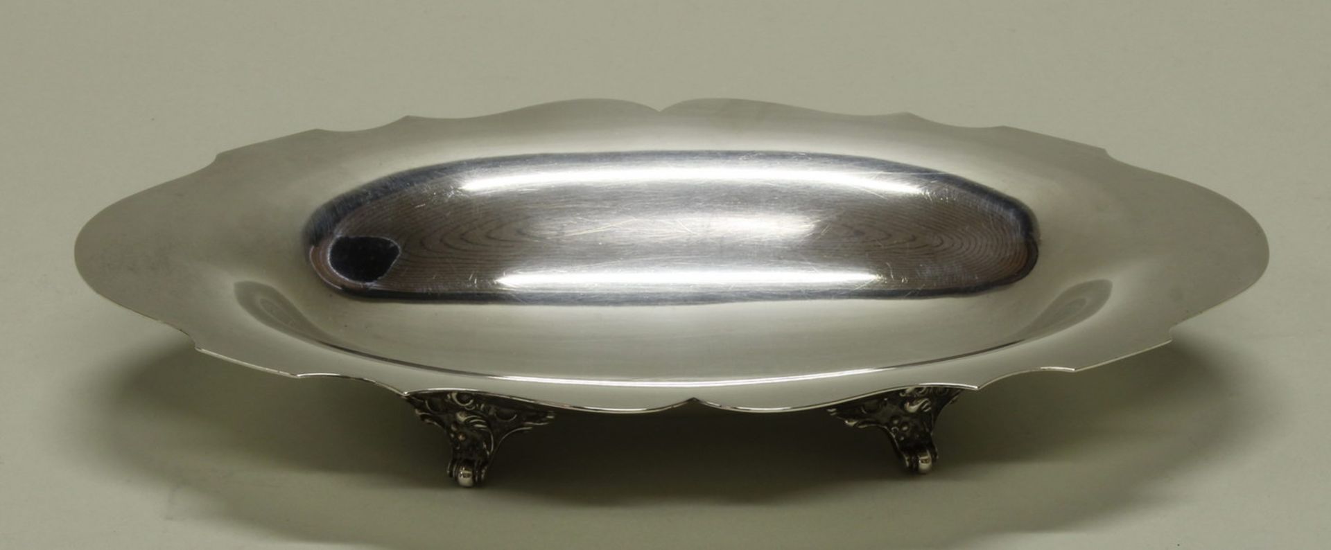 Schale, Silber 925, Wallace, oval, passig-geschweift, auf vier gegossenen Füßchen, 4 x 27 x 16.5 cm, - Image 2 of 2