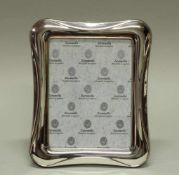 Fotorahmen, Silber 925, Italien, Zaramella, vierseitig, leicht eingezogen, 32 x 26 cm hoch,