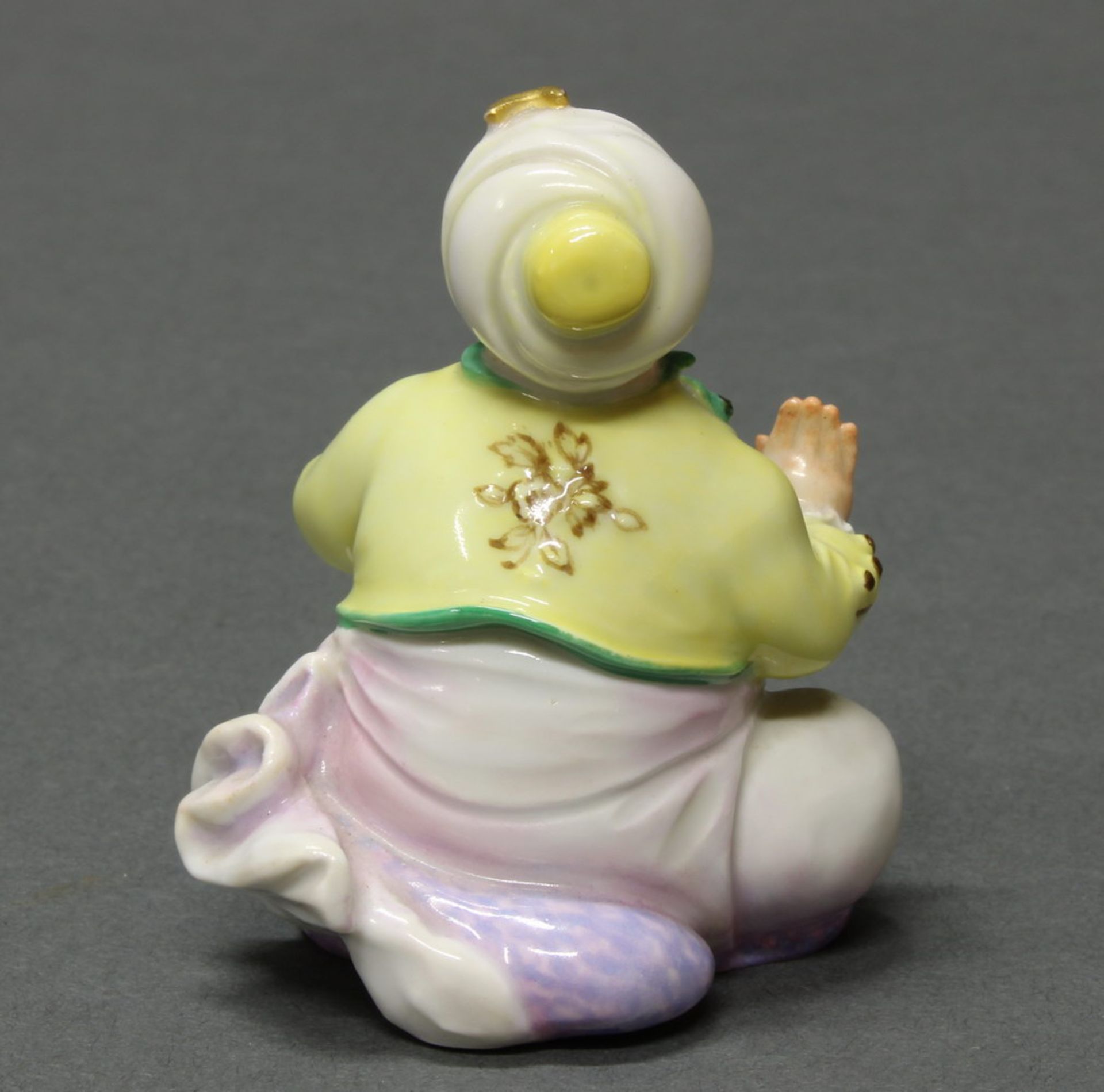 Porzellanfigur, "Türke mit Wasserpfeife", Meissen, Schwertermarke, 1. Wahl, Modellnummer A 1147, - Image 3 of 4