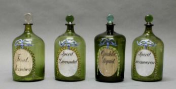 4 Apothekengefäße, 19. Jh., Glas, grün, Flaschenform, Schilder in farbiger Emaillemalerei,