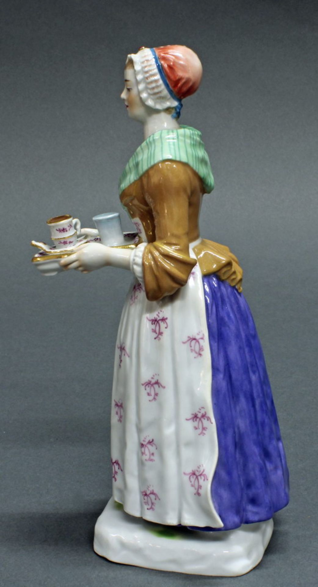 Porzellanfigur, "Das Schokoladenmädchen", Meissen, Schwertermarke, 1850-1924, 2. Wahl, - Image 2 of 4