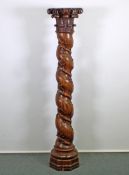 Säule, 19. Jh., Holz geschnitzt, gedrehter Schaft mit Rankenschnitzwerk auf oktogonalem Sockel,