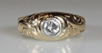 Bandring, GG 585, 1 runder facettierter Diamant ca. 0.45 ct., etwa tcr/si2, Goldgewicht 6.5 g, RM