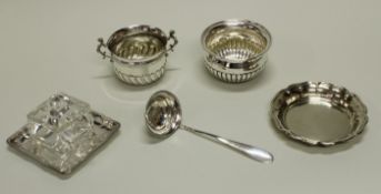 2 Zuckerschalen, Silber 925, London, 1884, Meistermarke MG, bzw. Birmingham, 1886, verschiedene