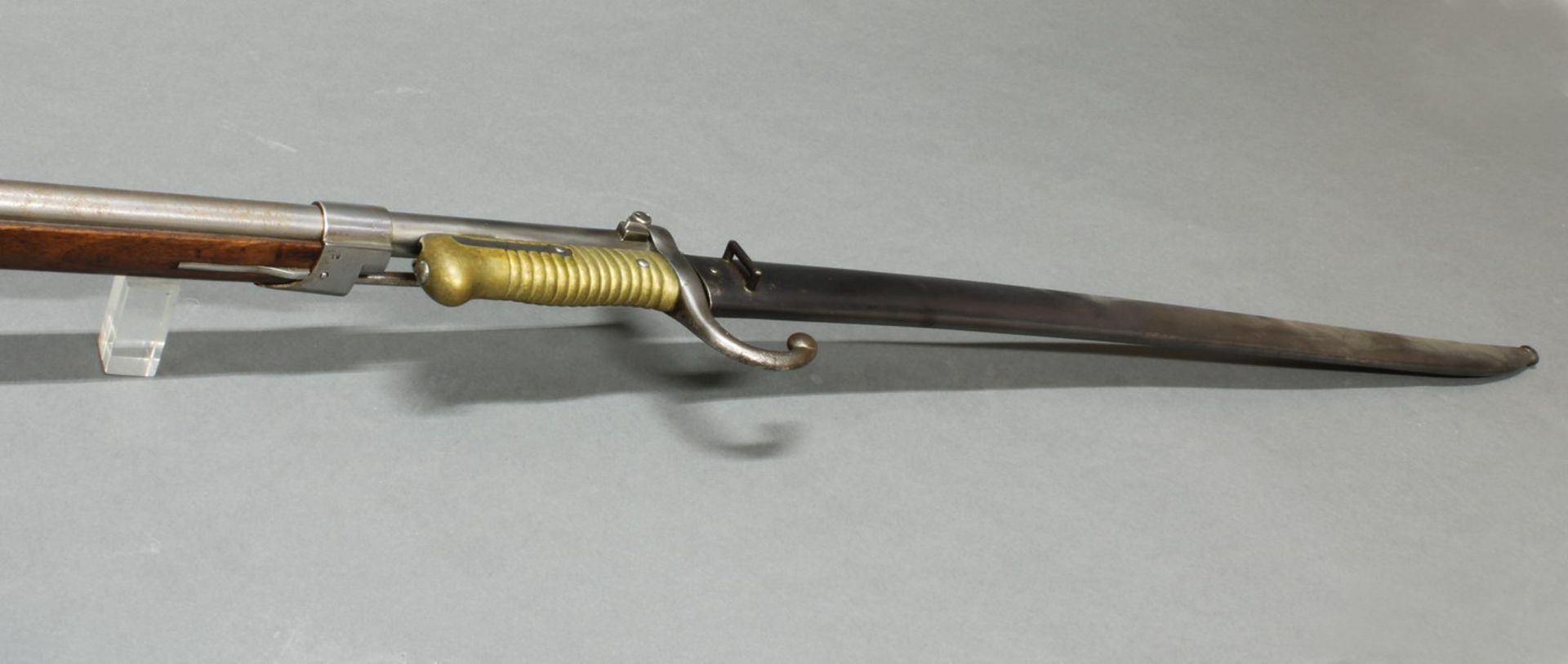 Chassepot-Gewehr, mit Jatagan-Bajonett in Metallscheide, Frankreich, St. Etienne, 1866, - Bild 5 aus 7