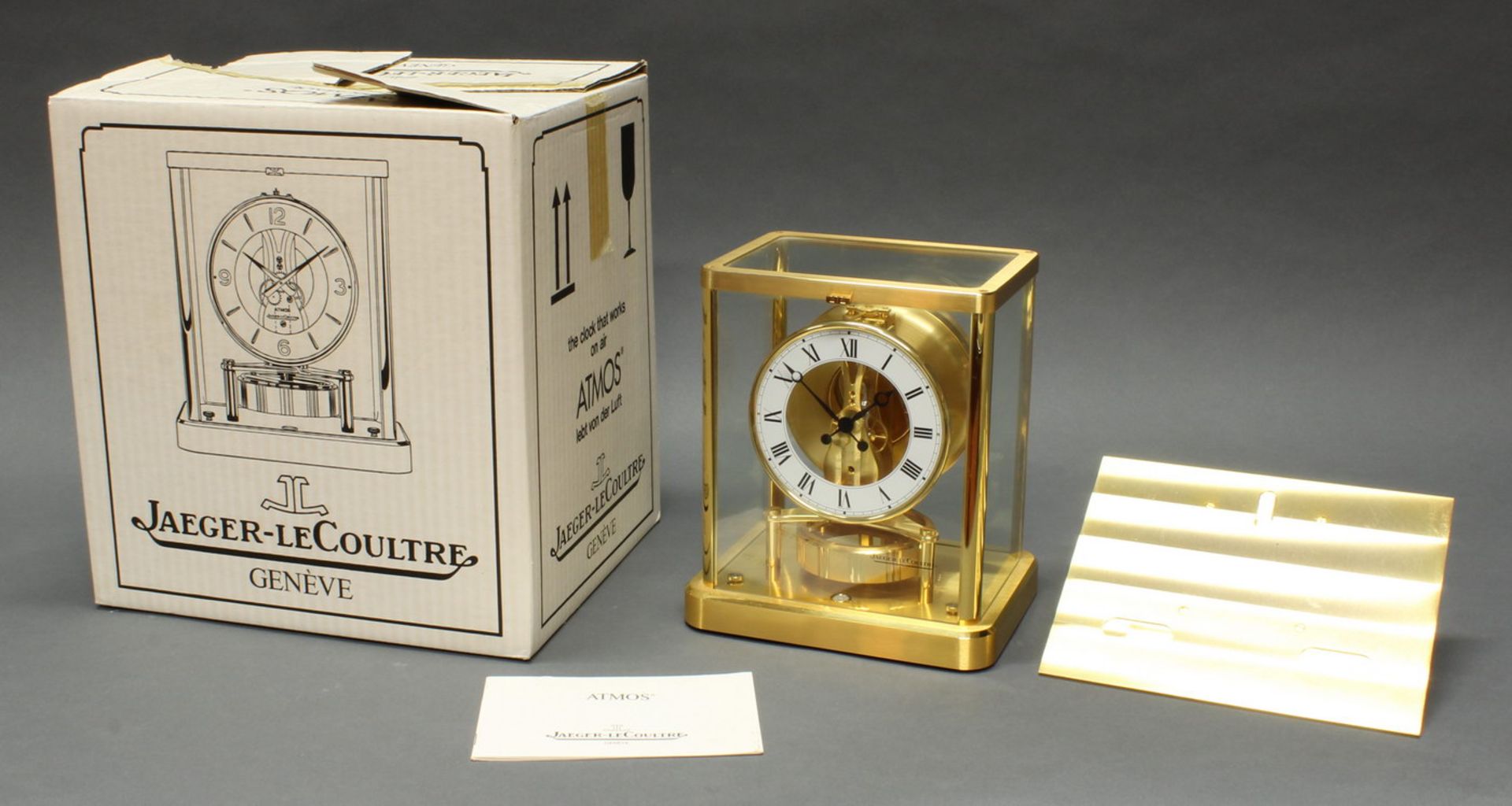 Uhr mit Wandkonsole, "Atmos", Jaeger LeCoultre, Ende 1980er Jahre, Messinggehäuse, allseitig - Image 2 of 2