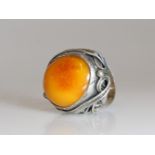 Ring, Silber, opaker Bernstein-Cabochon, 12 g, RM 18.5