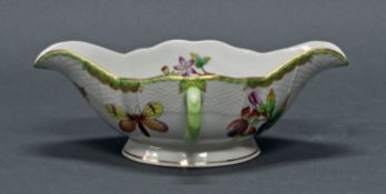 Saucière, Herend, Dekor Victoria VBO, Goldrand, 8.5 x 23.5 x 17 cm