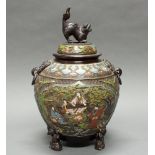 Weihrauchbrenner, Japan, um 1900, Bronze, patiniert, in chinesischem Stil, Cloisonné-Einlagen,