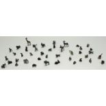 43 Miniaturfiguren, "Tiere", Silber, ca. 0.8-4.8 cm hoch, zus. ca. 322 g